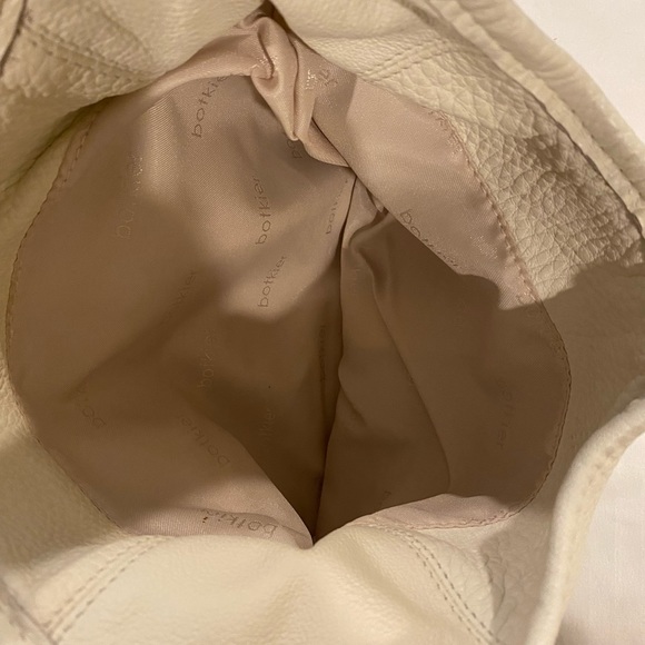 Botkier cream colored leather shoulder purse. Excellent condition - Picture 7 of 7